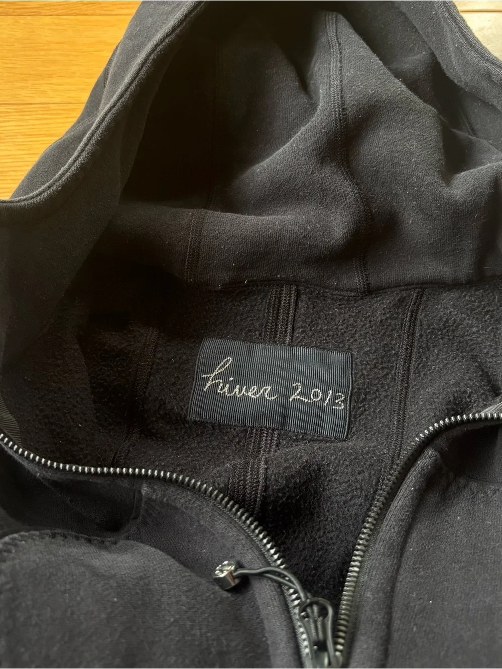 Lululemon limited edition Scuba Hoodie Ruffled Up Peplum Hiver Size 6 Rare 2013